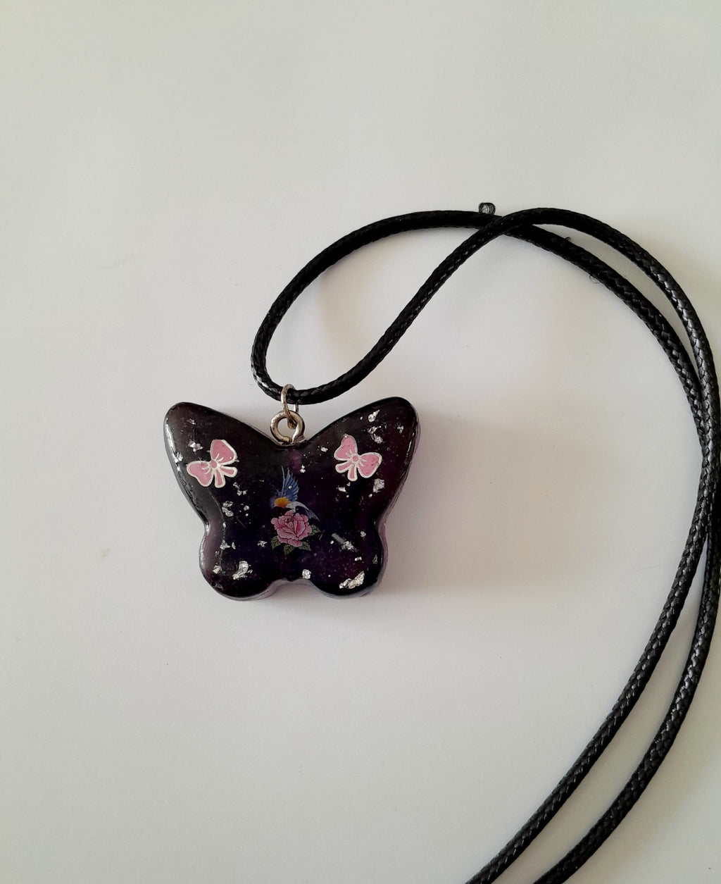 Collier Monarch Essence