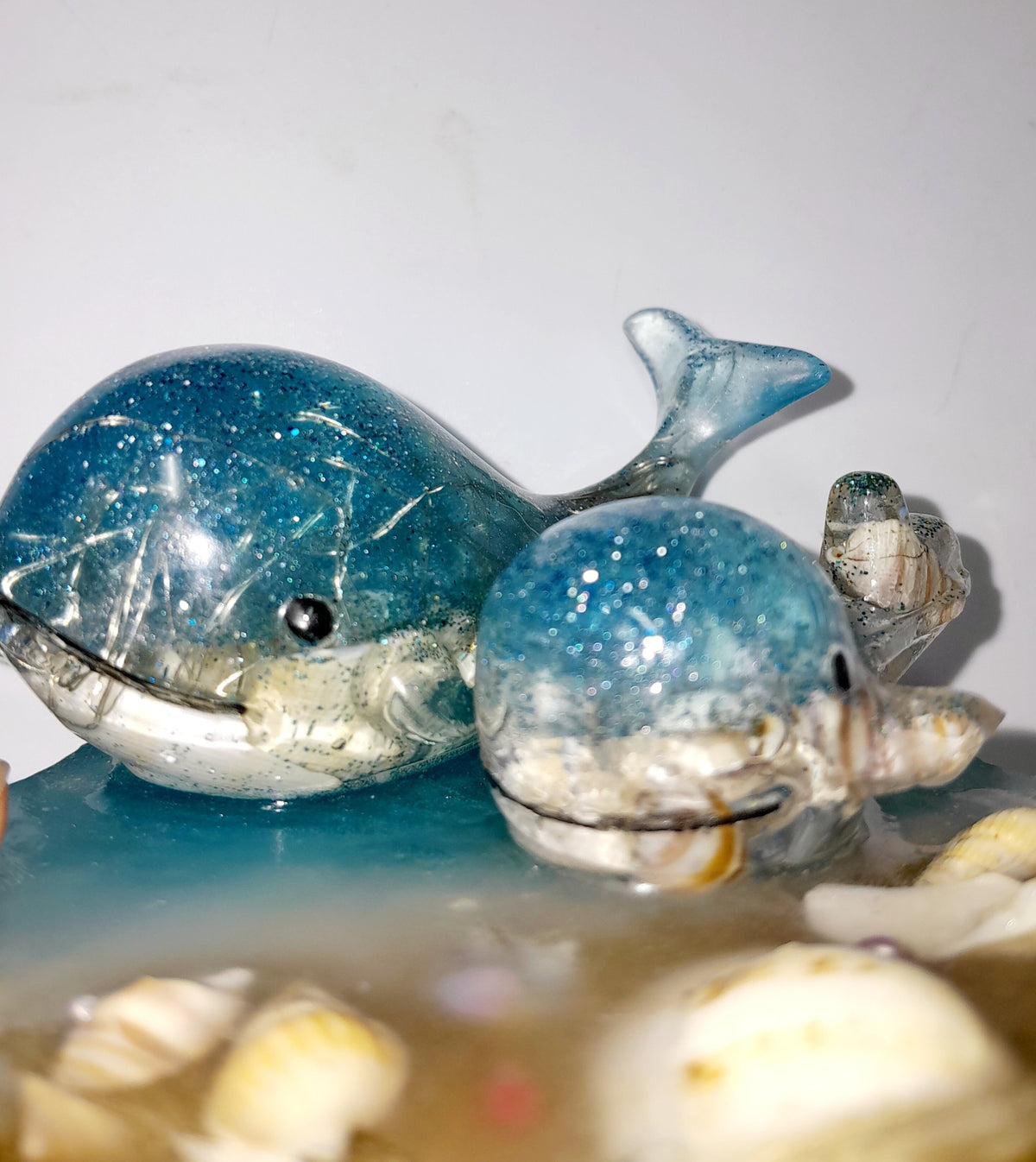 Veilleuse baleines