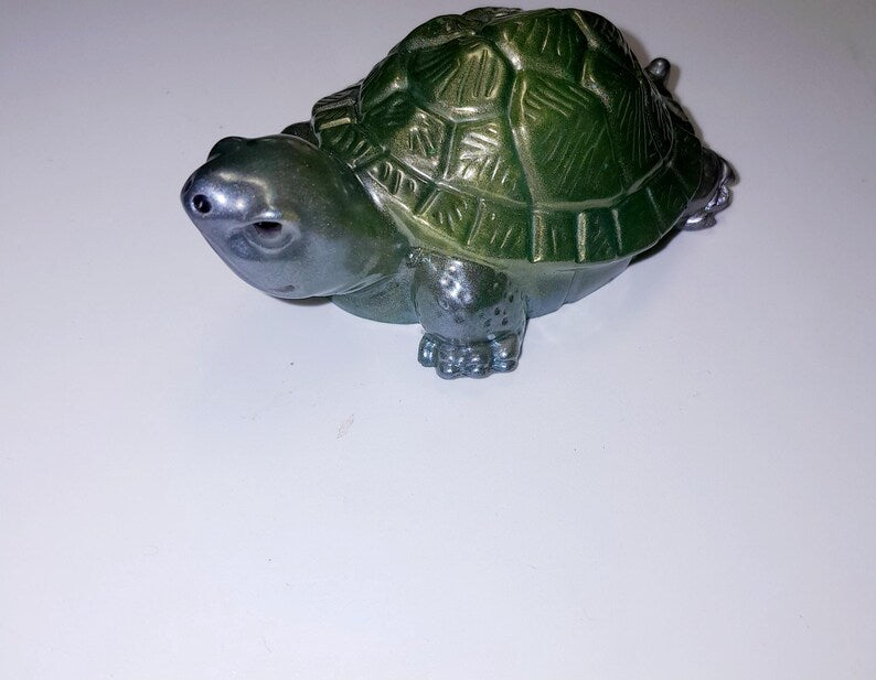 Figurines maman tortue et son bébé
