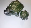 Figurines maman tortue et son bébé