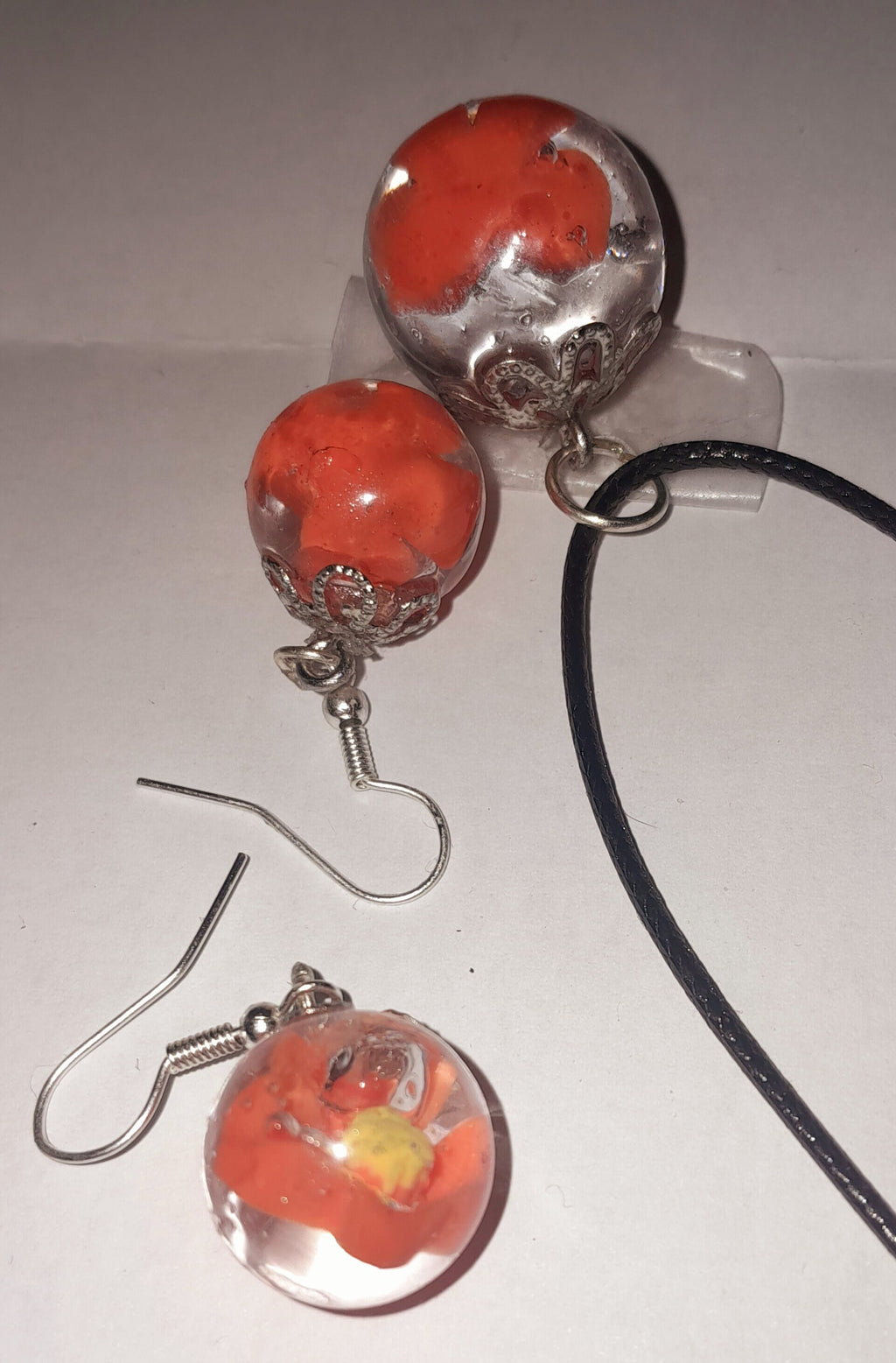 Parure sphères florales ( boucles d'oreilles+ pendentif)